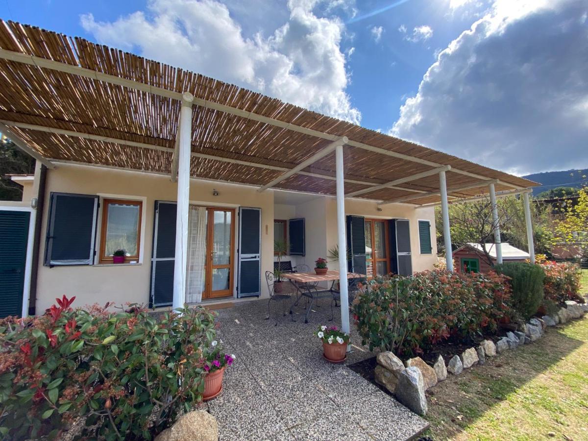 Villetta Di Rosa Проккио Экстерьер фото